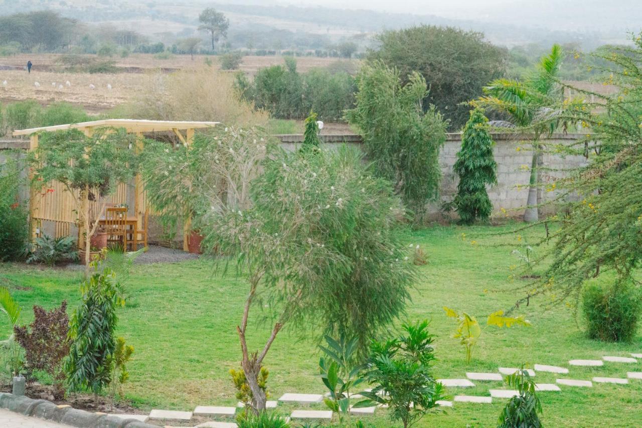Heart Of Africa Lodge Arusha Extérieur photo